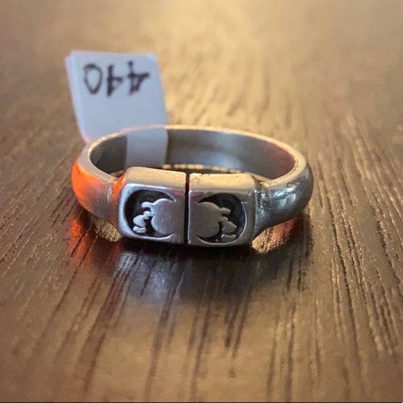 925 Sterling Silver Design Band Ring Size 8-9 - Picture 2 of 7